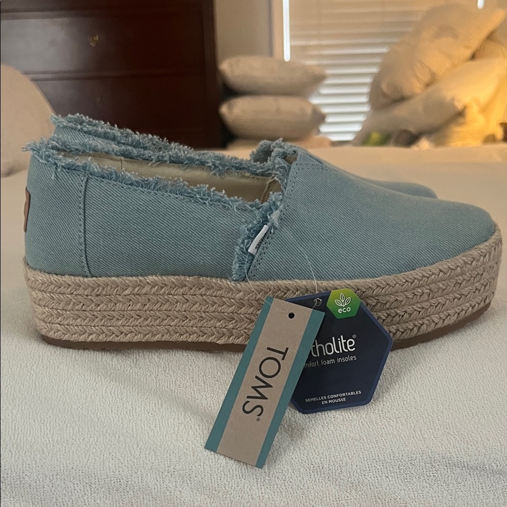 TOMS Women's Light Blue Espadrille Platform Shoes